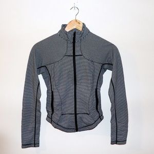 Lululemon Cropped Shape Jacket